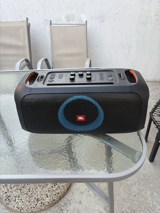 Vand Boxa Portabila JBL Party On The Go
