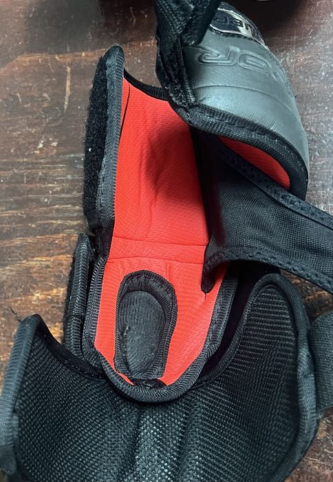 Cotiere Bauer Vapor 2x