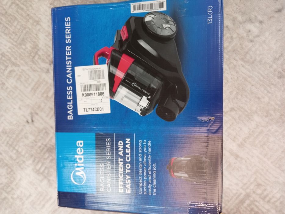 Пылесос новый фирмы Midea