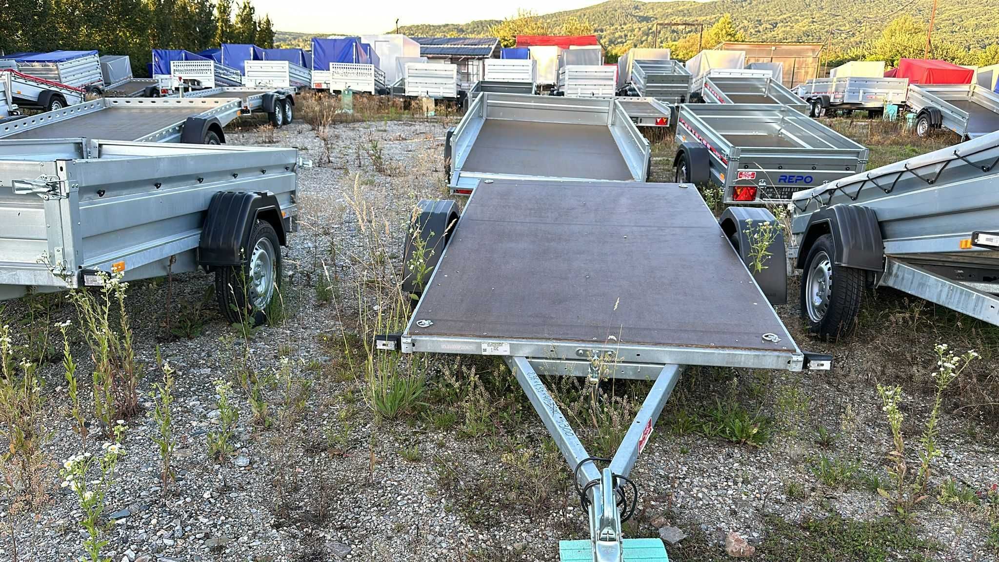 Remorca noua de transport marfuri universala Premium