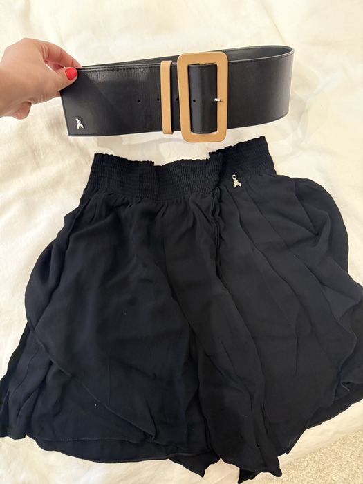 Продавам пола ,топ и колан Patrzicia Pepe