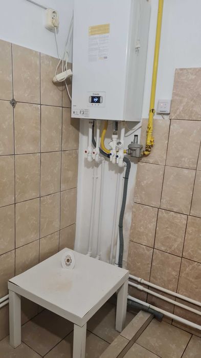 Inchiriere camera cu baie