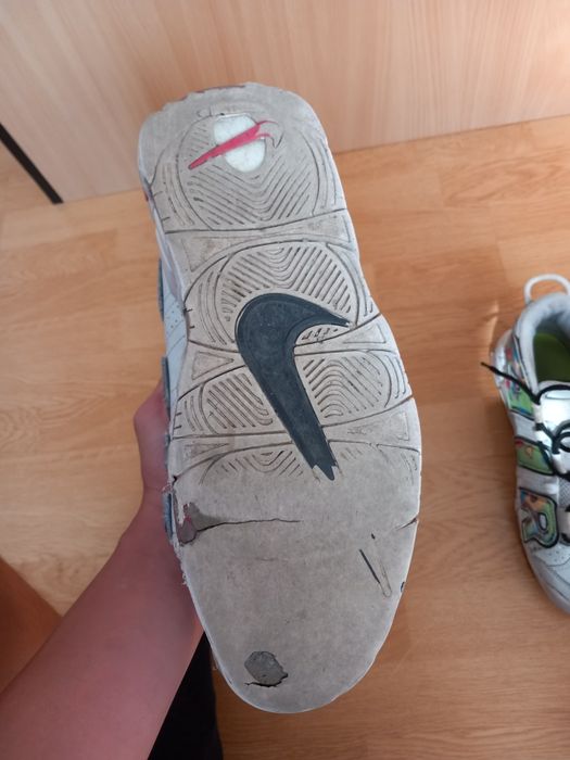 Air more uptempo peace