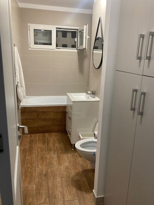 Inchiriez apartament in Titan, Str. Postăvarul  energie pozitivă