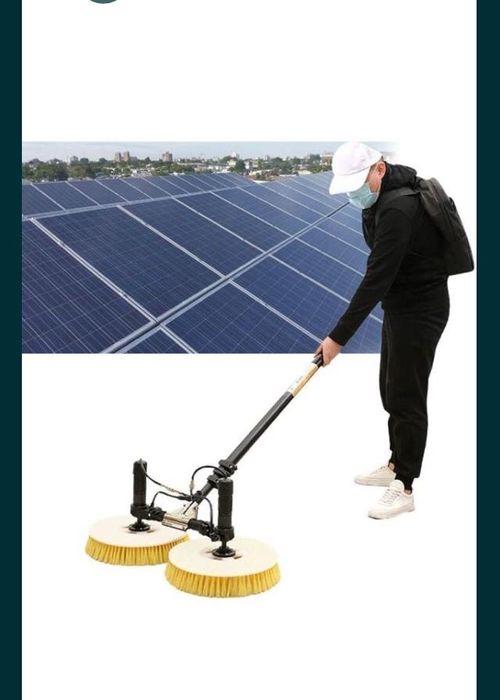 Sistem spalat panouri fotovoltaice solare spalat geamuri perie rotati