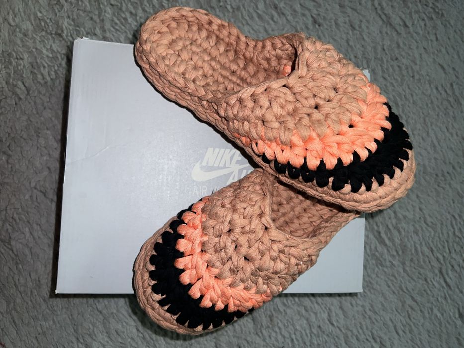 Papuci handmade diferite culori