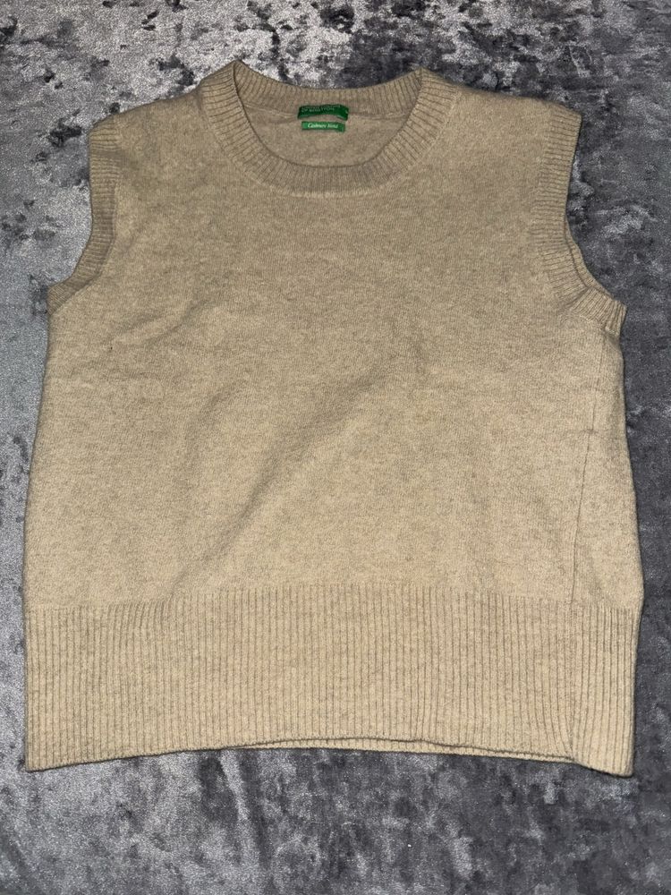 Benetton Кашмирен елек