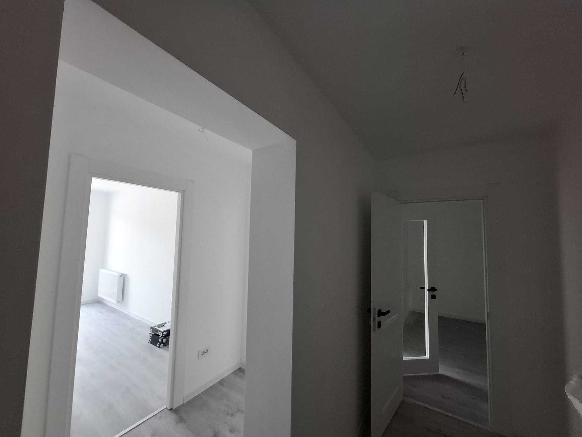 Spatiu comercial  complex Poitiers Towers  3 camere 61 m2 la bulevard