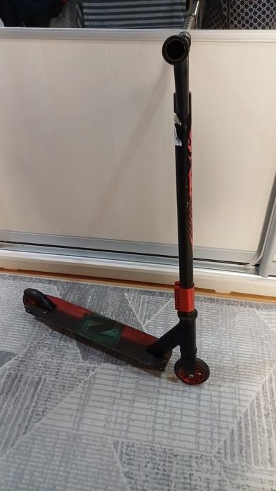 Продам 2 самоката