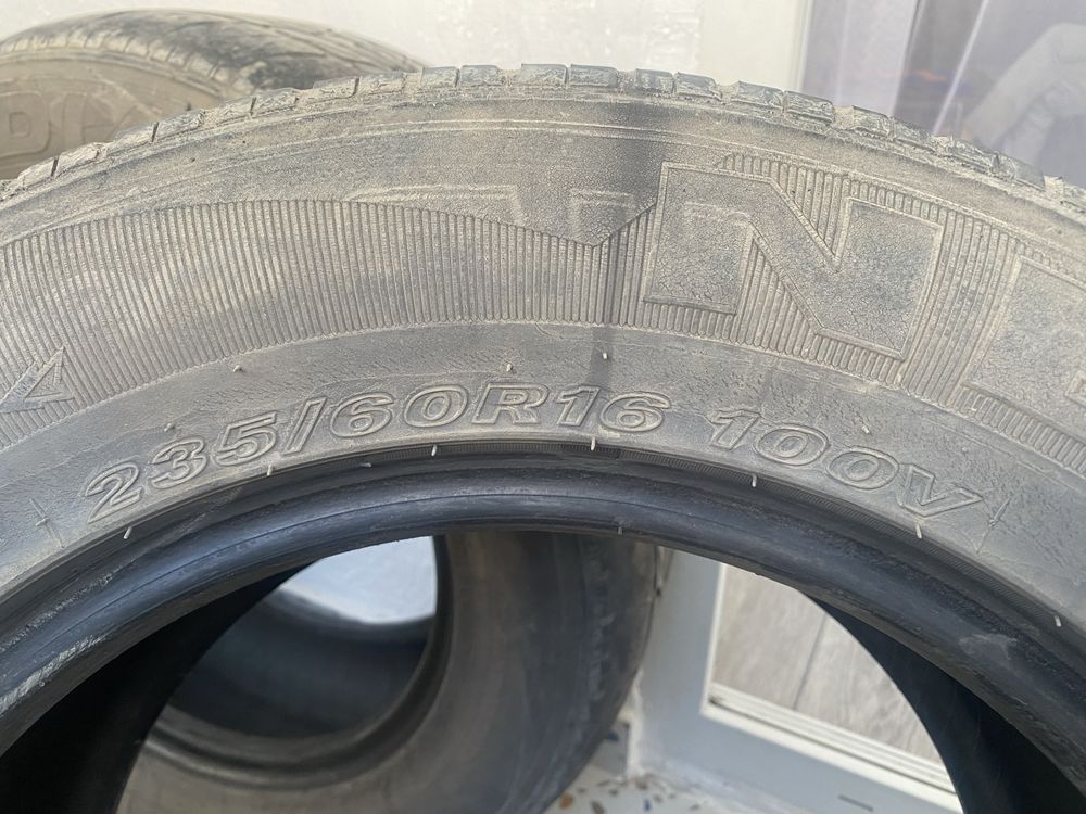 Продам Шины б/у 235/60 R16