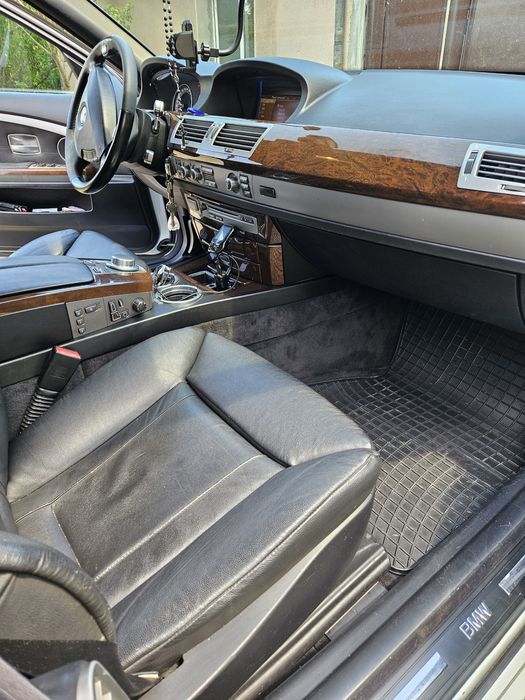 Vând BMW 730 2006