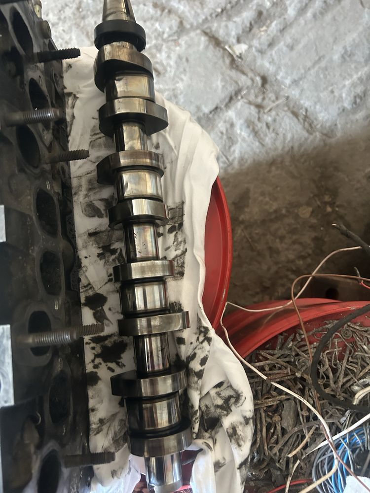 Двигател на части за VW Golf 5,105к.с. BKC