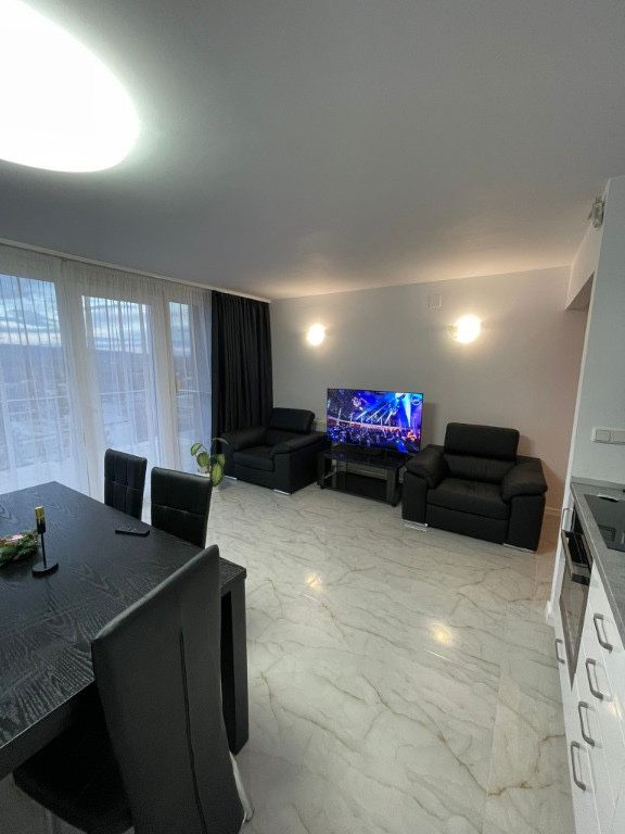 Vand apartament 3 camere Bl. RESIDENCE Deva !!!