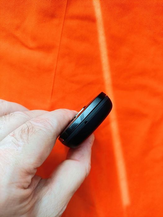 Nokia 2220s Black Nou ( orice rețea,1 minut lifetimer)