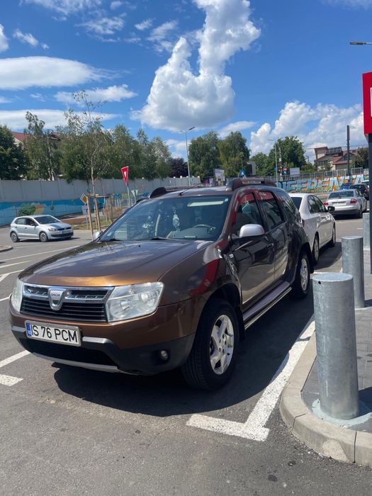 Duster motor 1.6 din 2011 benzina gpl Fara variantre