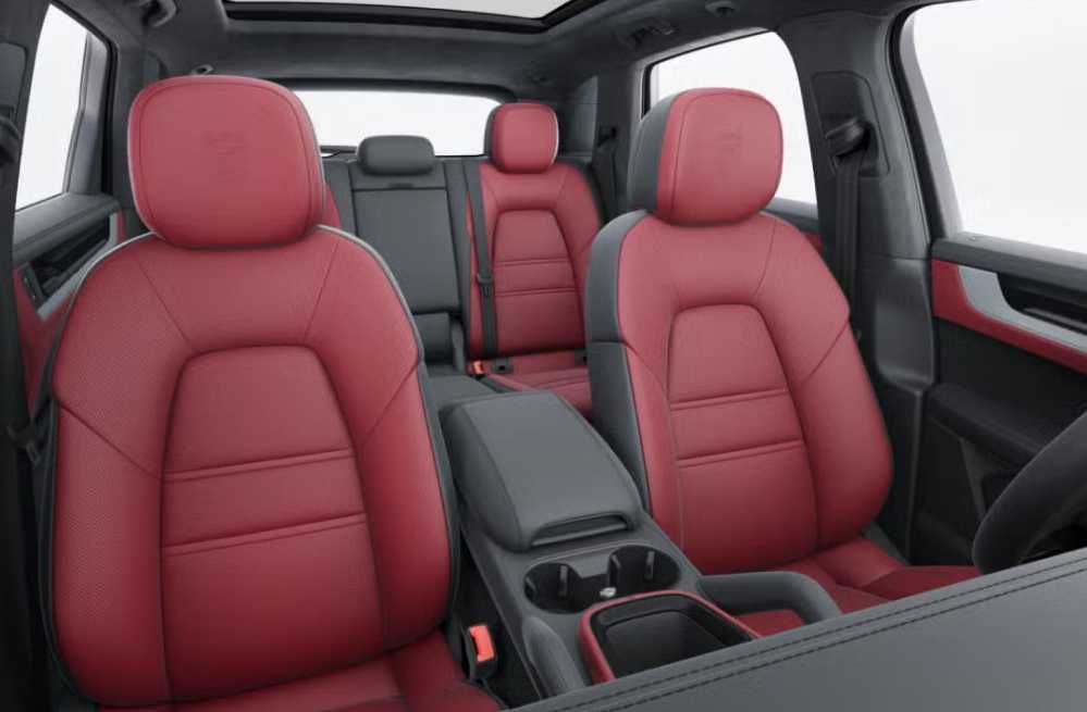 Автомобиль Porsche Cayenne