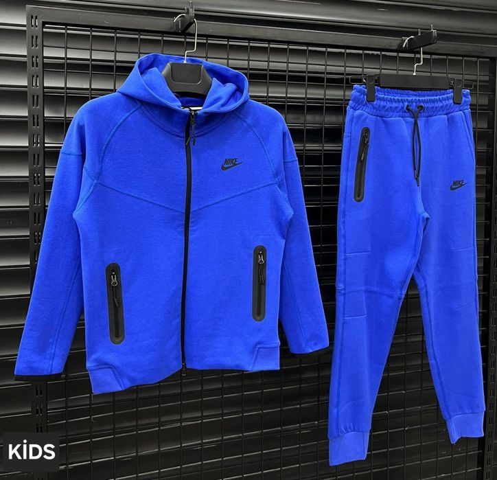 Детски и юношески екипи Nike Tech Fleece, памучни с удобна кройка