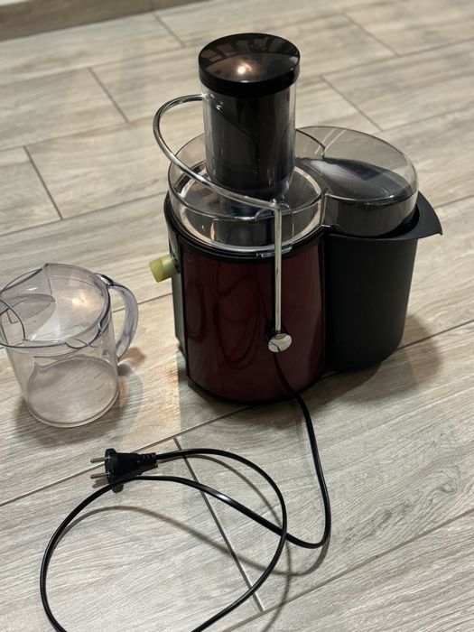 Vand storcator de fructe Heinner