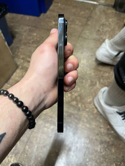 Iphone 14 pro max ( за части)