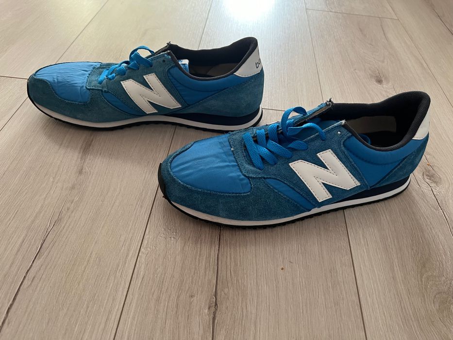 New Balance  420