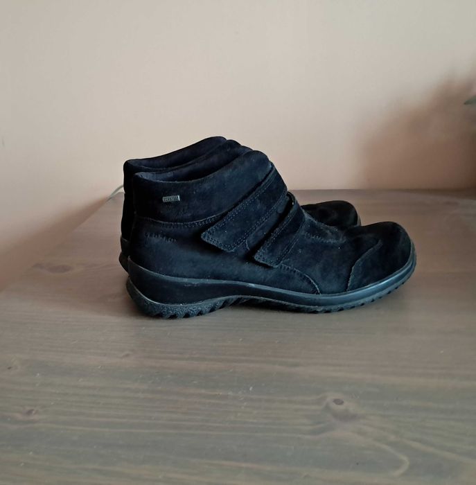 Legero Gore tex  боти 38н.естествен велур