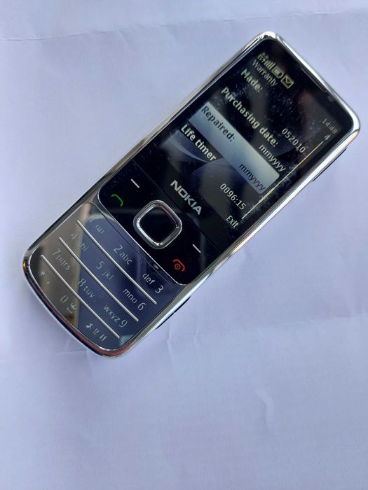 Nokia 6700 original shiny silver decodat cu doar 96 ore vorbite pe el