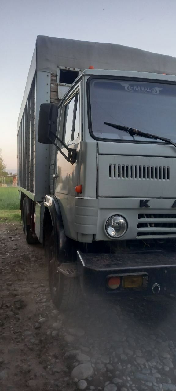 Kamaz sotiladi 1990yil
