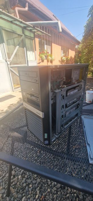 Vând calculator nu stiu nimic despre el