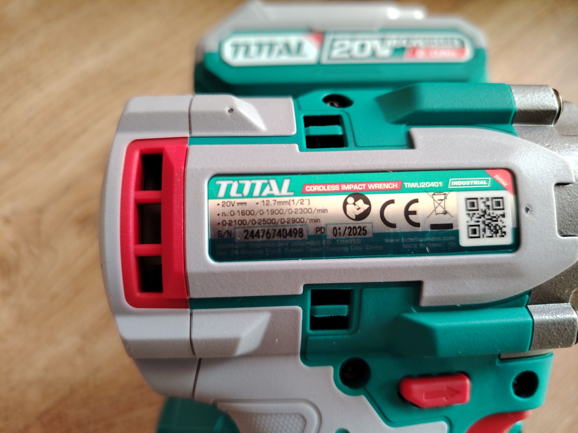 Комплект гайковерти total 400nm и 850nm