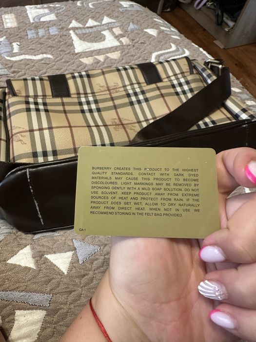 Дамска оригинална чанта burberry