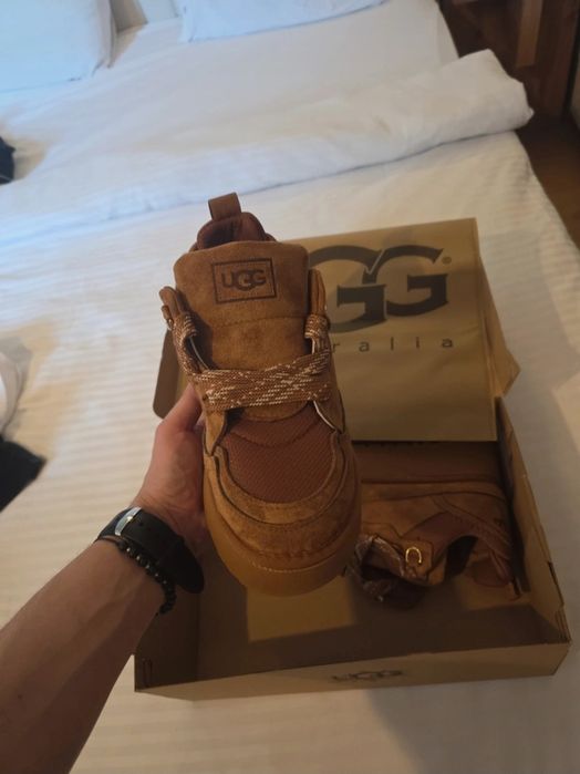 UGG Lowmel , noi in cutie marimi 36-40