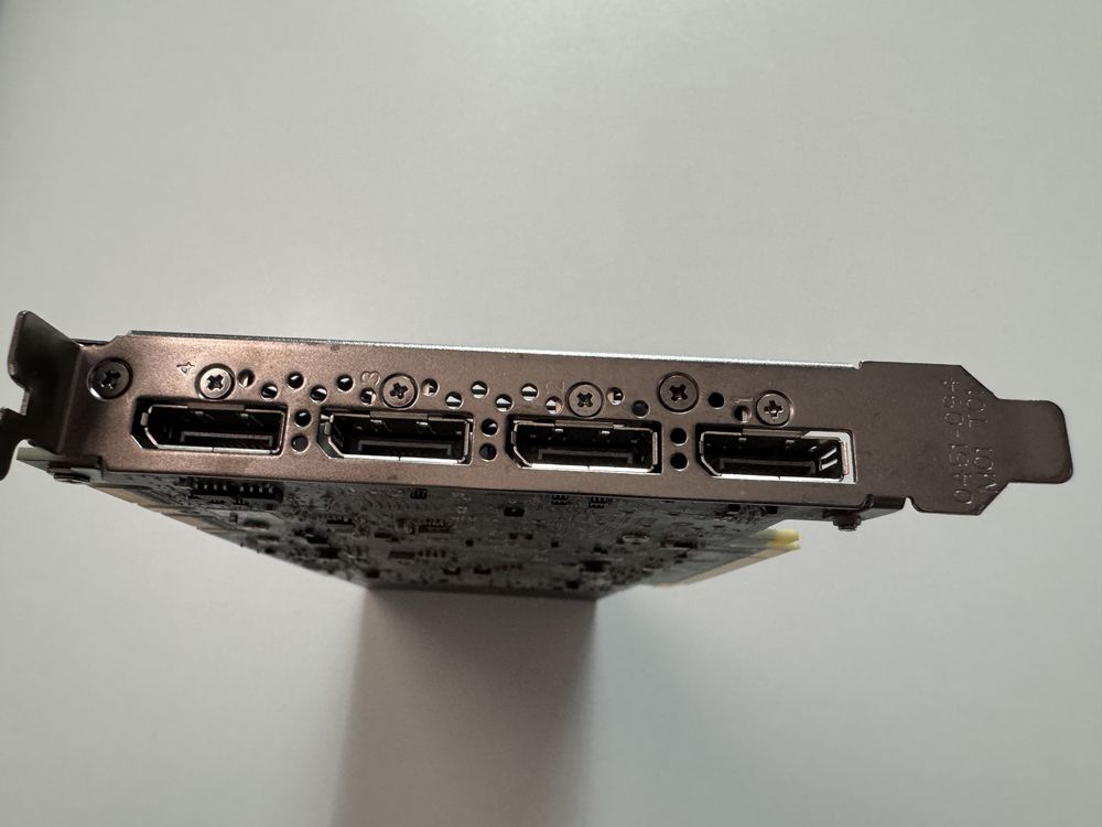 Видео карта Nvidia Quadro P4000 8GB DDR5