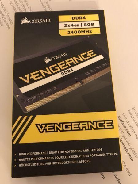 Memorie laptop Corsair Vengeance DDR4 8GB 2x4GB 2400Mhz Nou sigilat