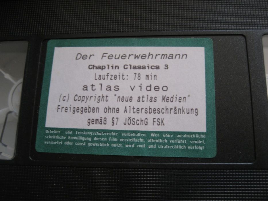 2 видео касети със филми на Чарли Чаплин