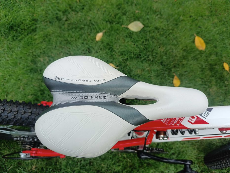 20" Детски Алуминиев Велосипед с Пълно Окачване Scott Spark