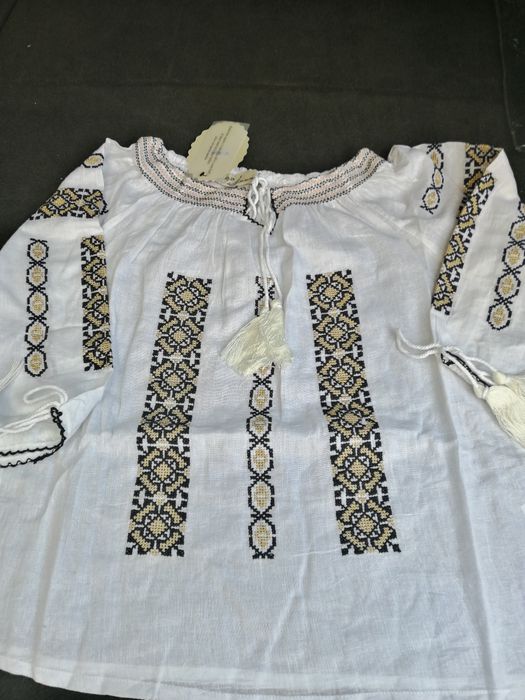 Ie fetițe motive tradiționale din bumbac de la 0-16 anișori.