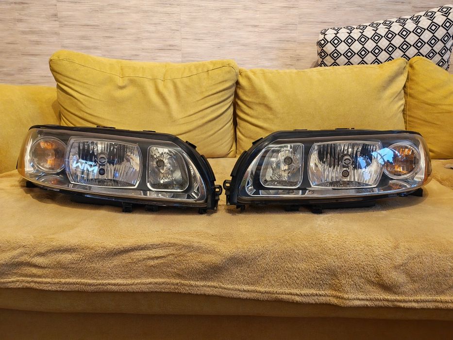 Фарове за Volvo S60 V70 XC70 350лв