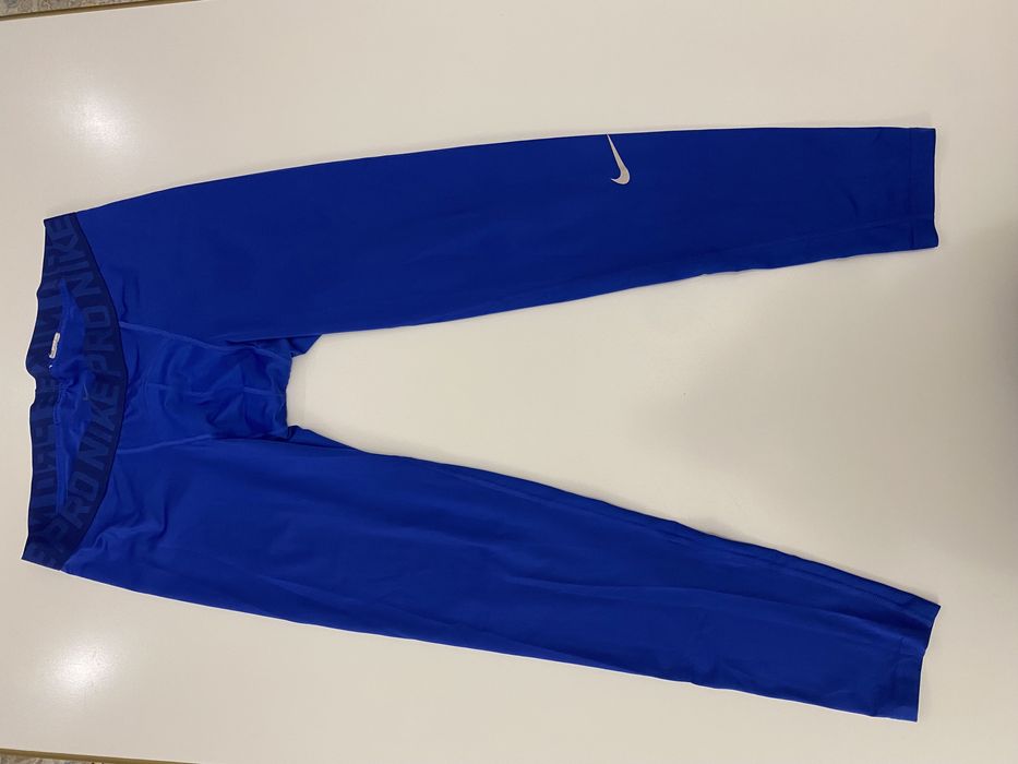 Продам мужские спортивые одежды размер 48