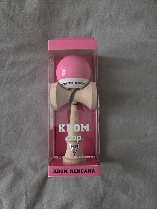 Kendama Krom pop diverse culori