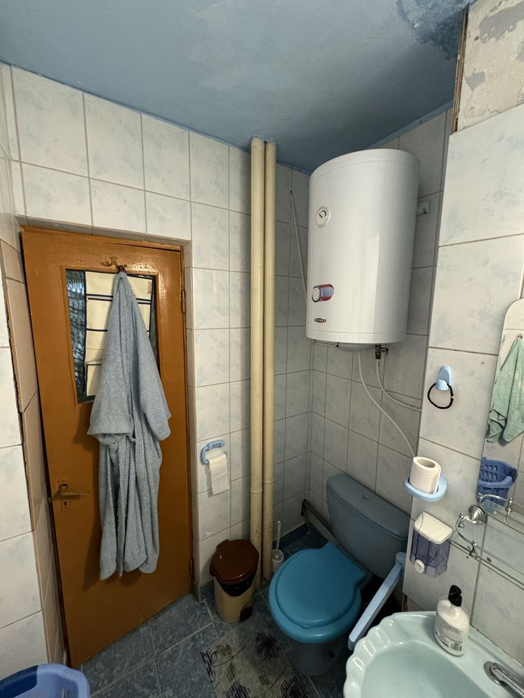 Vând apartament 4 camere centru Turnu Măgurele