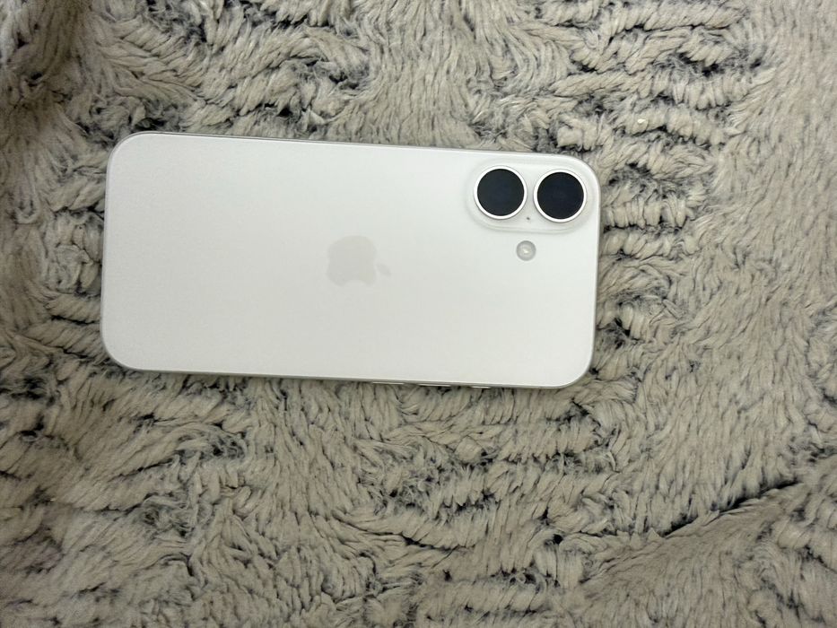 Iphone 16 с гарантией