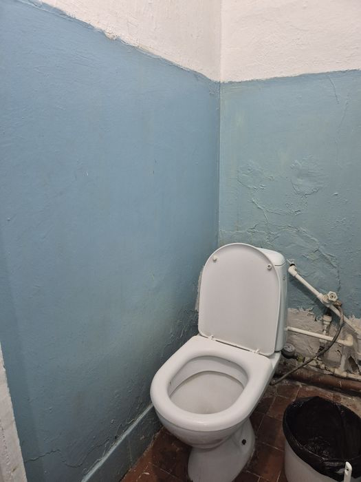 Комната жалға беріледі.