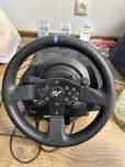 Руль Thrustmaster T300