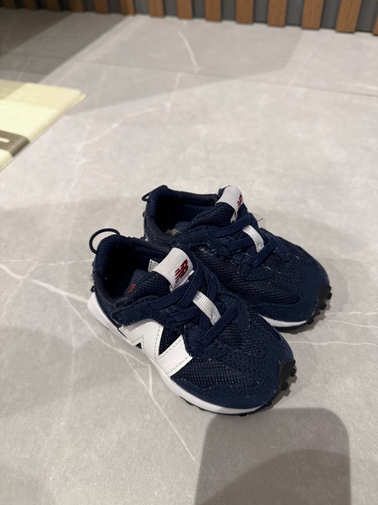 Бебешки маратонки New Balance