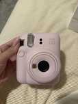 чисто нова instax mini 12