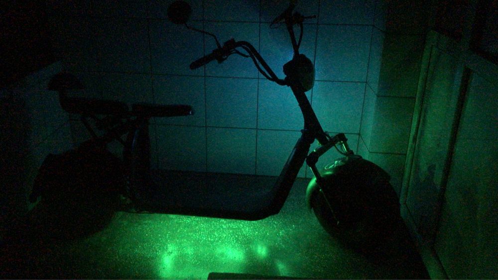 Scuter electric , vand sau schimb