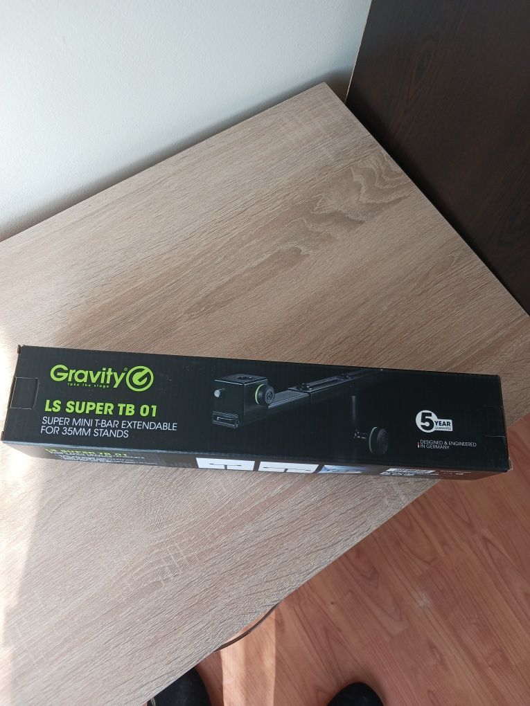Т бар за Dj осветление Gravity