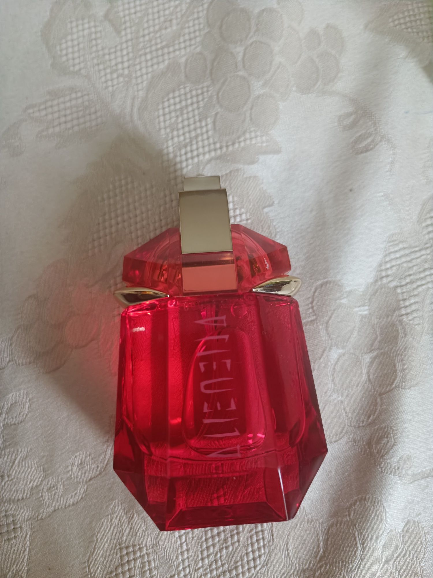 Оригинални парфюми Thierry Mugler