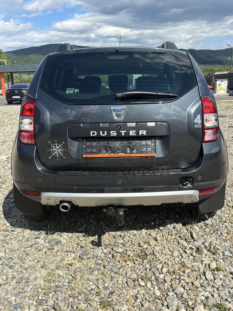 Dacia Duster 1.5 dCi 110cp, 4*4, prestige