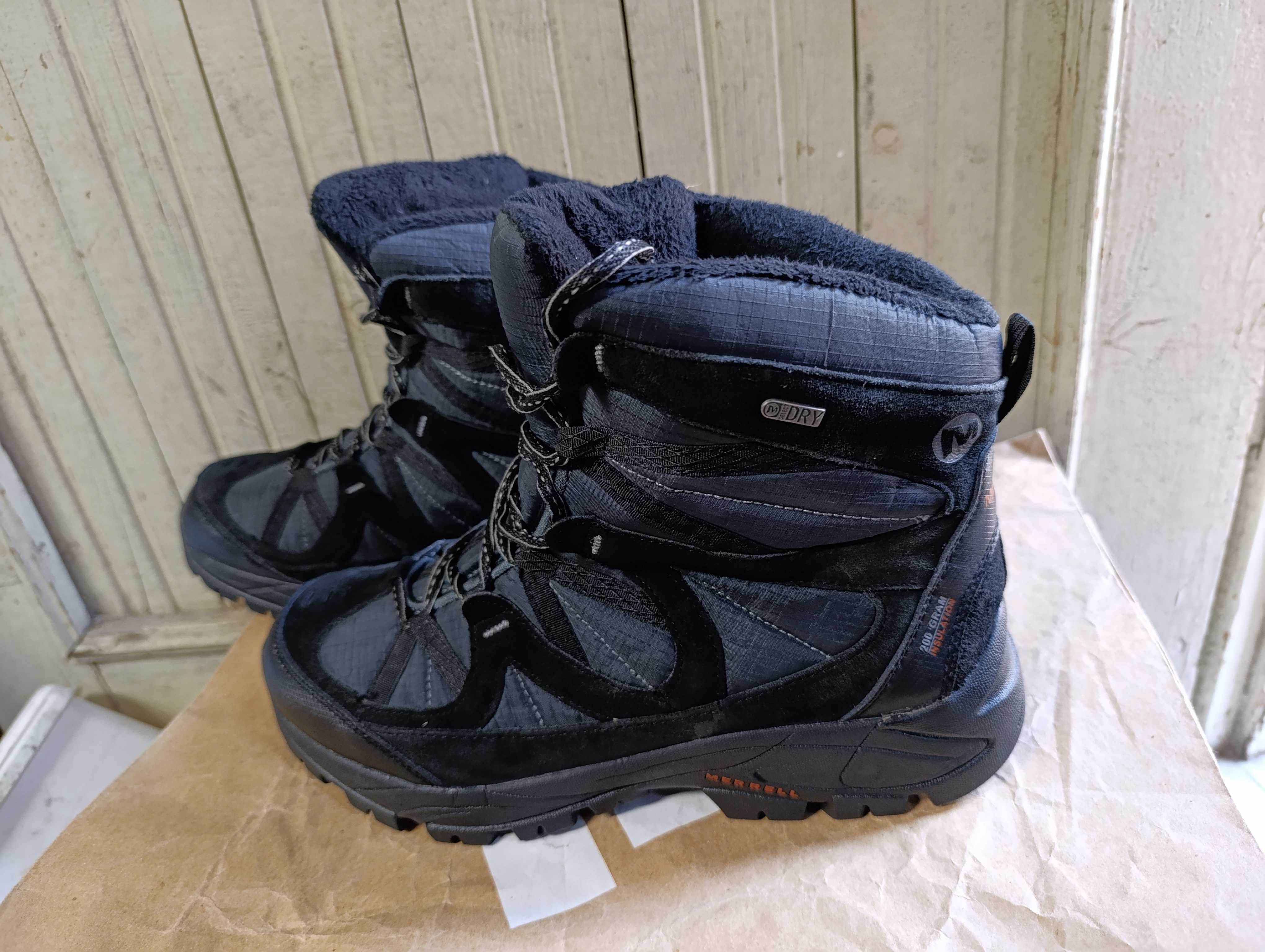 ''Merrell''оригинални зимни боти 44 номер